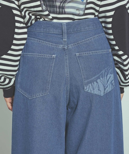 niko and...(ニコアンド)の「モチーフデニムパンツ by MAO KAWASAKI(デニムパンツ・レディース・ライトブルー/ブルー・MEDIUM/LARGE)」の15枚目の写真