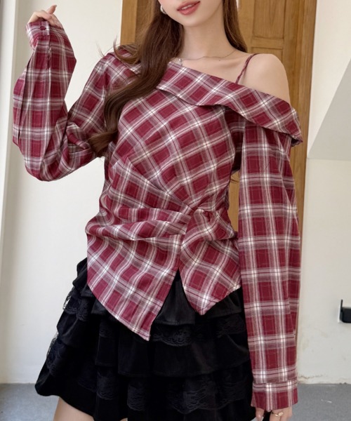 Ada.（エイダ）の「チェック柄 ワンショルダー キャミ ブラウス（シャツ/ブラウス・レディース・レッド/ブラウン・FREE）」の6枚目の写真