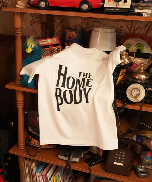 ALL NEW MART(オールニューマート)の「HOMEBODYグラフィックTシャツ(Tシャツ/カットソー・レディース・パープル系/ホワイト/ブラック/ピンク・00)」の1枚目の写真