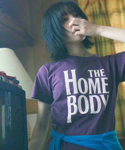 ALL NEW MART(オールニューマート)の「HOMEBODYグラフィックTシャツ(Tシャツ/カットソー・レディース・パープル系/ホワイト/ブラック/ピンク・00)」の5枚目の写真