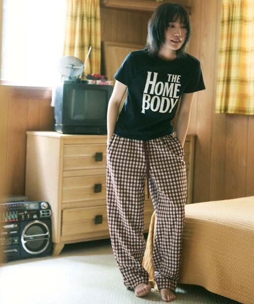 ALL NEW MART(オールニューマート)の「HOMEBODYグラフィックTシャツ(Tシャツ/カットソー・レディース・パープル系/ホワイト/ブラック/ピンク・00)」の8枚目の写真