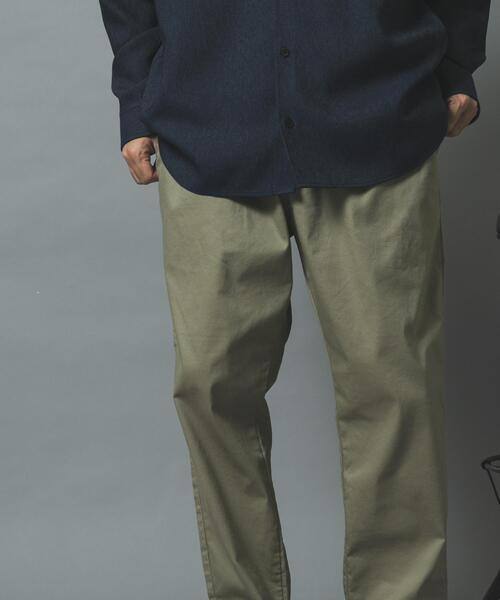 ITEMS URBANRESEARCH(アイテムズ アーバンリサーチ)の「ハイストレッチリラックスパンツ(その他パンツ・メンズ・ブラック/ベージュ/インディゴブルー・SMALL/LARGE/MEDIUM)」の8枚目の写真