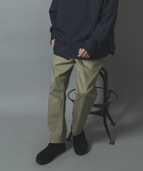 ITEMS URBANRESEARCH(アイテムズ アーバンリサーチ)の「ハイストレッチリラックスパンツ(その他パンツ・メンズ・ブラック/ベージュ/インディゴブルー・SMALL/LARGE/MEDIUM)」の14枚目の写真