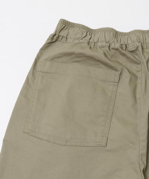 ITEMS URBANRESEARCH(アイテムズ アーバンリサーチ)の「ハイストレッチリラックスパンツ(その他パンツ・メンズ・ブラック/ベージュ/インディゴブルー・SMALL/LARGE/MEDIUM)」の16枚目の写真