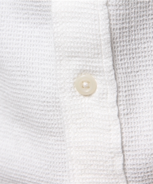 Denime（ドゥニーム）の「ワッフルレギュラーシャツ（シャツ/ブラウス・メンズ・ホワイト/アイボリー/ネイビー・LARGE/MEDIUM/X-LARGE）」の10枚目の写真