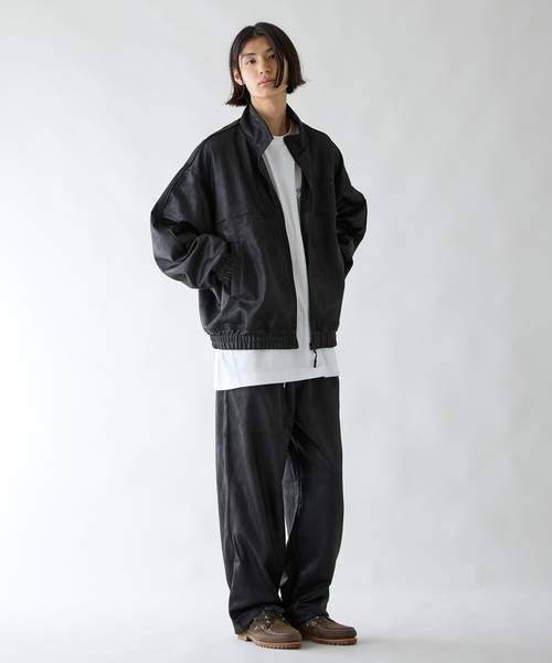 PARIS SAINT-GERMAIN(パリサンジェルマン)の「【Paris Saint-Germain 】 JP PIPING TOP Synthetic Leather(その他アウター・メンズ・ブラウン/ブラック・SMALL/MEDIUM/LARGE/X-LARGE)」の3枚目の写真