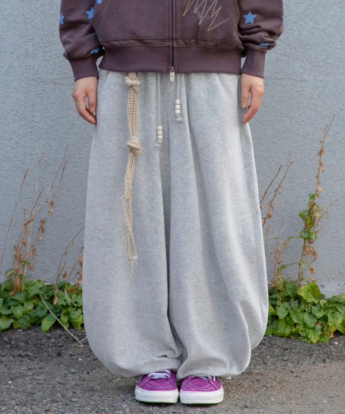 RuNaKi'Hu'（ルナキフ）の「WXP076 ホワリ VELUA バルーンパンツ (MELANGE GRAY)（スウェットパンツ・レディース・その他・1/2）」の2枚目の写真