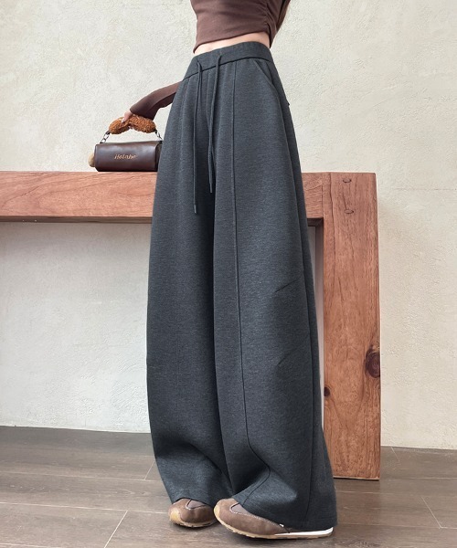 FLINEA（フリネア）の「ドローストリングリラックスワイドパンツ（その他パンツ・レディース・ネイビー/ブラック/ダークグレー/カーキ・FREE）」の11枚目の写真
