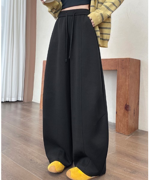 FLINEA（フリネア）の「ドローストリングリラックスワイドパンツ（その他パンツ・レディース・ネイビー/ブラック/ダークグレー/カーキ・FREE）」の5枚目の写真