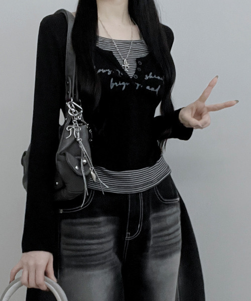 VIVID LADY(ビビッドレディー)の「ボーダー ホルターネックドッキング 長袖トップス(Tシャツ/カットソー・レディース・グレー/アイボリー/ライトブルー/ブラック・FREE)」の5枚目の写真