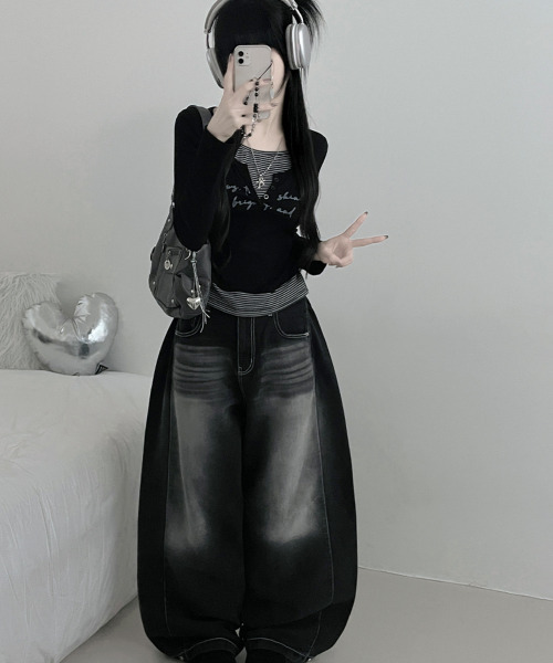 VIVID LADY(ビビッドレディー)の「ボーダー ホルターネックドッキング 長袖トップス(Tシャツ/カットソー・レディース・グレー/アイボリー/ライトブルー/ブラック・FREE)」の8枚目の写真