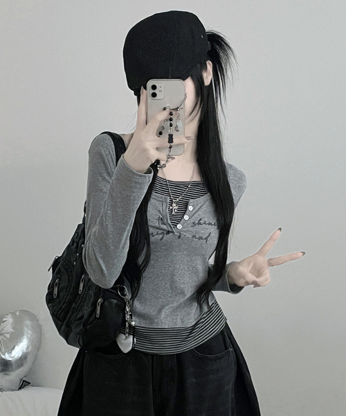 VIVID LADY(ビビッドレディー)の「ボーダー ホルターネックドッキング 長袖トップス(Tシャツ/カットソー・レディース・グレー/アイボリー/ライトブルー/ブラック・FREE)」の9枚目の写真