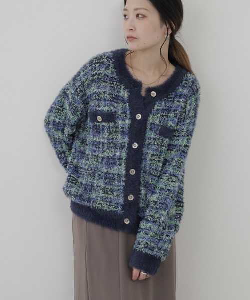 Miunelora（ミューネローラ）の「Miunelora テープヤーンツイードニットカーディガン（カーディガン/ボレロ・レディース・モカ/ネイビー/ブラック・38）」の3枚目の写真