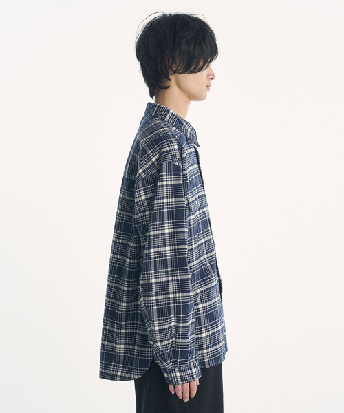 VICTIM（ヴィクティム）の「VICTIM ヴィクティム / BIG CHECK SHIRT ビッグシルエットチェックシャツ / VTM-26-S-109（シャツ/ブラウス・メンズ・ブラック/ネイビー・1/2/3）」の12枚目の写真