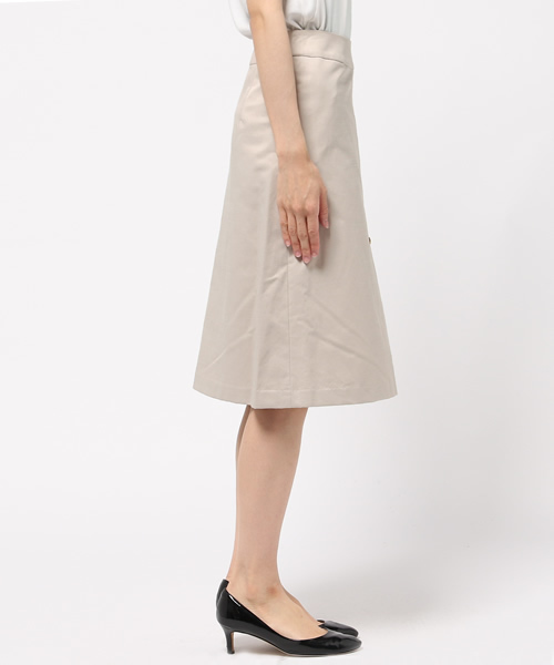 NATURAL BEAUTY BASIC(ナチュラルビューティーベーシック)の「フロントボタンスカート(スカート・レディース・ブラウン/ベージュ・SMALL/X-SMALL/MEDIUM)」の6枚目の写真