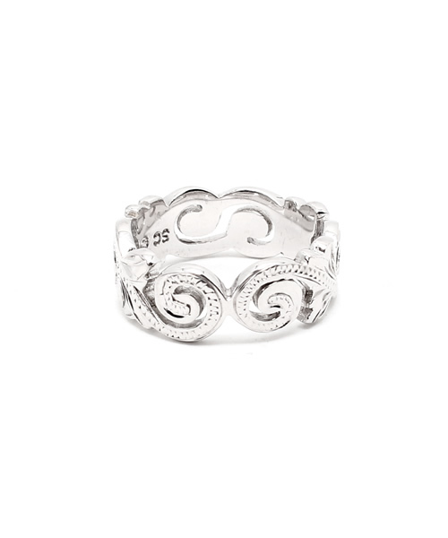 Kahiko(カヒコ)の「【kahiko】CUT SCROLL RING(リング・レディース・その他7/シルバー・FREE/#4)」の1枚目の写真