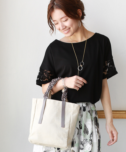 REAL CUBE(リアルキューブ)の「グログランリボンフリルハンドルトートバッグ【Sサイズ】(トートバッグ・レディース・ネイビー/マスタード/オフホワイト/グレー/ブラック/カーキ・S)」の10枚目の写真