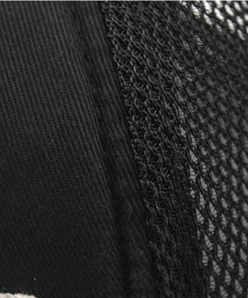 HYSTERIC GLAMOUR（ヒステリックグラマー）の「WOMAN ON SKULLチェーン刺繍メッシュキャップ（キャップ・メンズ・レッド/ネイビー/ブラック・FREE）」の9枚目の写真