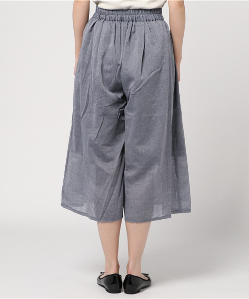 LBC（エルビーシー）の「リネンテイストタックガウチョパンツ             （その他パンツ・レディース・ネイビー/ベージュ/ブラック/グリーン・MEDIUM）」の7枚目の写真