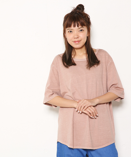 RODEO CROWNS WIDE BOWL(ロデオクラウンズワイドボウル)の「ヴィンテージ Tシャツ(Tシャツ/カットソー・レディース・ライトピンク/アイボリー/ネイビー/ライトカーキ・FREE)」の4枚目の写真