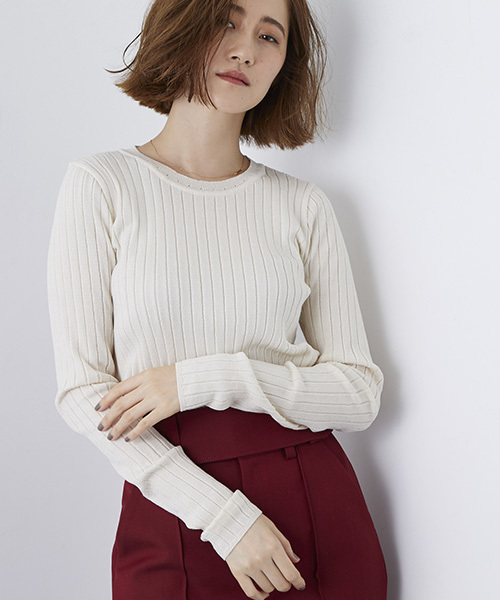 STUDIOUS（ステュディオス）の「ウォッシャブルクルーリブニット（ニット/セーター・レディース・ブラック/オフホワイト/ピンク/ブルー・FREE）」の2枚目の写真