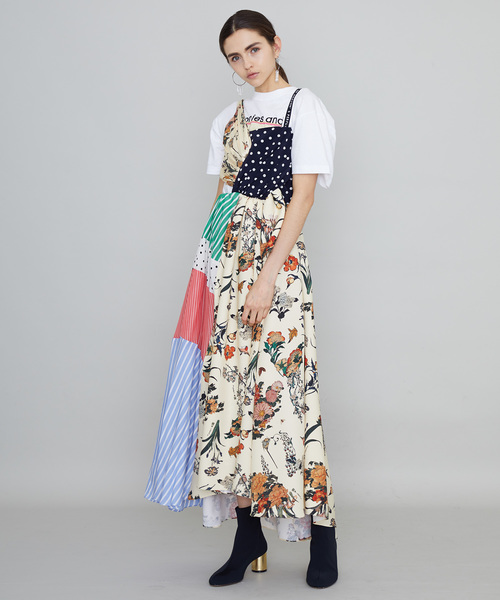 UNITED TOKYO（ユナイテッドトウキョウ）の「ホクサイフラワープリントTシャツ（Tシャツ/カットソー・レディース・ホワイト/ブラック・1）」の11枚目の写真