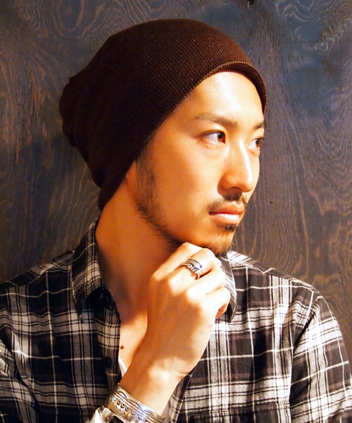 BEAMS（ビームス）の「□【WEB限定】 BEAMS / BASIC トリコロールワッチキャップ（ニットキャップ/ビーニー・メンズ・ブラック/チャコールグレー/オリーブ/ブルー/パープル/ワイン/ブラウン・FREE）」の4枚目の写真