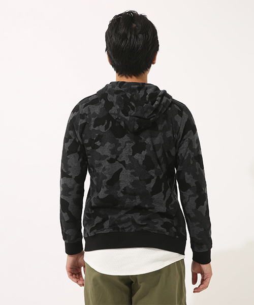 AZUL by moussy（アズールバイマウジー）の「カモパイルZIPパーカー（パーカー・メンズ・ダークネイビー/ブラック系その他・LARGE/MEDIUM/SMALL）」の13枚目の写真