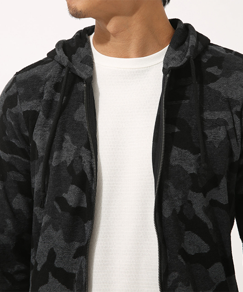 AZUL by moussy（アズールバイマウジー）の「カモパイルZIPパーカー（パーカー・メンズ・ダークネイビー/ブラック系その他・LARGE/MEDIUM/SMALL）」の12枚目の写真