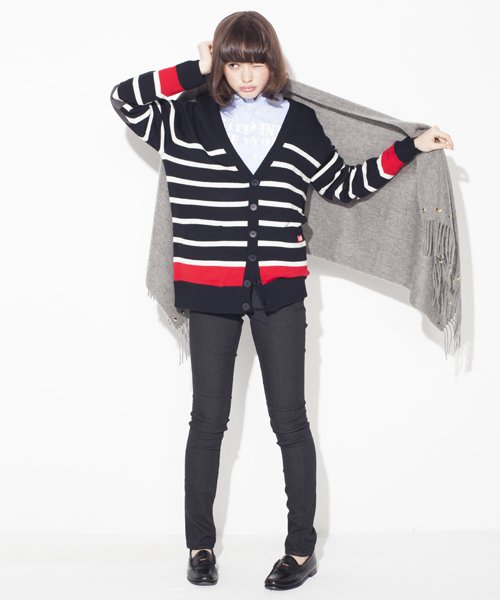 X-girl（エックスガール）の「TYLER JEAN（デニムパンツ・レディース・ブラック/インディゴブルー・24inch/25inch/26inch/27inch）」の3枚目の写真