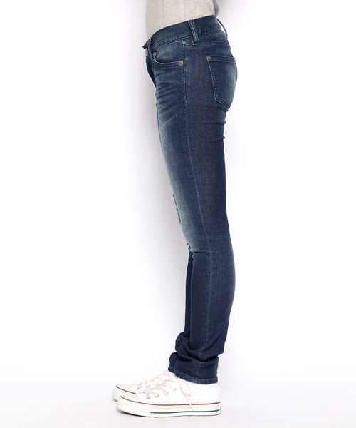 X-girl（エックスガール）の「TYLER JEAN（デニムパンツ・レディース・ブラック/インディゴブルー・24inch/25inch/26inch/27inch）」の5枚目の写真