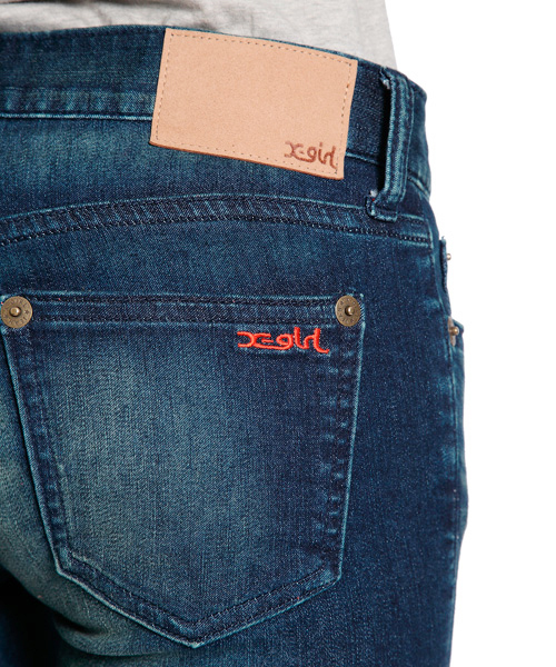 X-girl（エックスガール）の「TYLER JEAN（デニムパンツ・レディース・ブラック/インディゴブルー・24inch/25inch/26inch/27inch）」の8枚目の写真