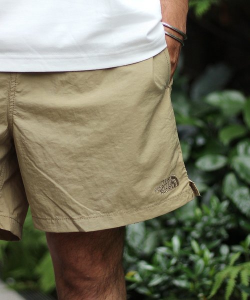 THE NORTH FACE(ザノースフェイス)の「THE NORTH FACE / ノースフェイス Versatile Short#(その他パンツ・メンズ・ブラック/ベージュ/イエロー/ブルー・M/L/XL)」の6枚目の写真