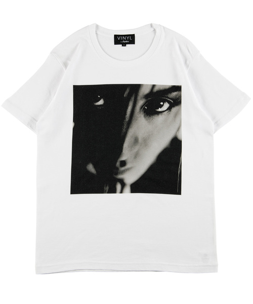 MEDICOM TOY(メディコムトイ)の「VINYL “SUGIZO” TEE TRUTH?(Tシャツ/カットソー・メンズ・ホワイト/ブラック・SMALL/MEDIUM/LARGE/X-LARGE)」の1枚目の写真