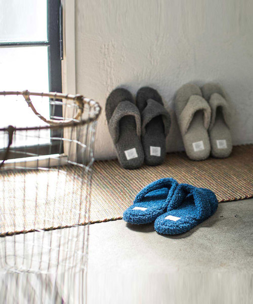 sarasa design(サラサデザイン)の「b2c パイルトングスリッパ 抗菌・防臭 Re New(ルームシューズ/スリッパ・レディース・チャコールグレー/ライトグレー/ブラック/インディゴブルー・S/M/L)」の10枚目の写真