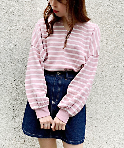 apres jour(アプレジュール)の「ワッフルボーダーキーネックトップス【ZOZOTOWN限定アイテム】(Tシャツ/カットソー・レディース・その他/ブルー/ピンク/ベージュ/イエロー・フリー)」の6枚目の写真