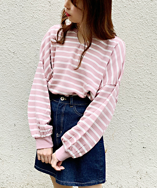 apres jour(アプレジュール)の「ワッフルボーダーキーネックトップス【ZOZOTOWN限定アイテム】(Tシャツ/カットソー・レディース・その他/ブルー/ピンク/ベージュ/イエロー・フリー)」の7枚目の写真