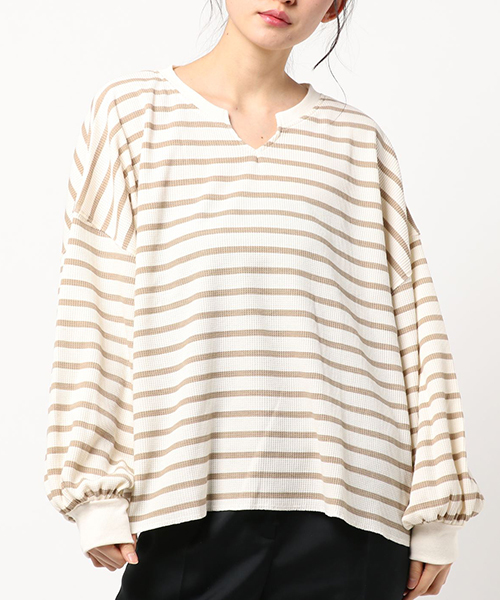 apres jour(アプレジュール)の「ワッフルボーダーキーネックトップス【ZOZOTOWN限定アイテム】(Tシャツ/カットソー・レディース・その他/ブルー/ピンク/ベージュ/イエロー・フリー)」の15枚目の写真
