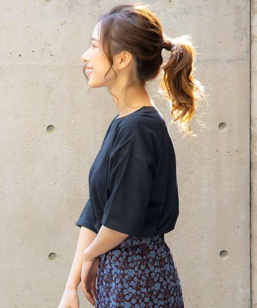 KOBE LETTUCE(コウベレタス)の「花粉ほこり・UVブロックボックスシルエット半袖Tシャツ(Tシャツ/カットソー・レディース・オフホワイト/ピンク/ブラウン/ブルー/ネイビー/ブラック/カーキ・FREE)」の5枚目の写真