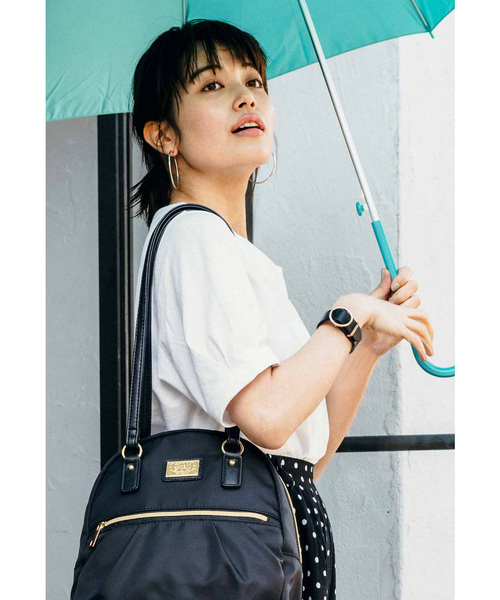 Live in comfort（リブインコンフォート）の「リブ　イン　コンフォート　きちんとブラウス見え！上品シャリ感カットソープルオーバー（Tシャツ/カットソー・レディース・オフホワイト/ピンク/ホワイト×ブラック/ブラック・MEDIUM/X-LARGE/XXX-LARGE/SMALL/LARGE/XX-LARGE）」の5枚目の写真