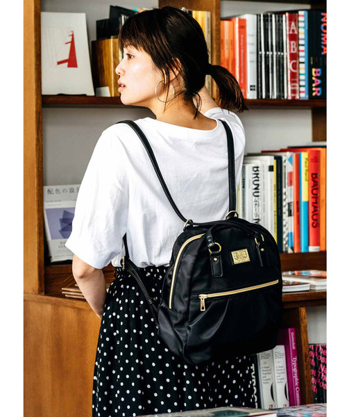 Live in comfort（リブインコンフォート）の「リブ　イン　コンフォート　きちんとブラウス見え！上品シャリ感カットソープルオーバー（Tシャツ/カットソー・レディース・オフホワイト/ピンク/ホワイト×ブラック/ブラック・MEDIUM/X-LARGE/XXX-LARGE/SMALL/LARGE/XX-LARGE）」の6枚目の写真