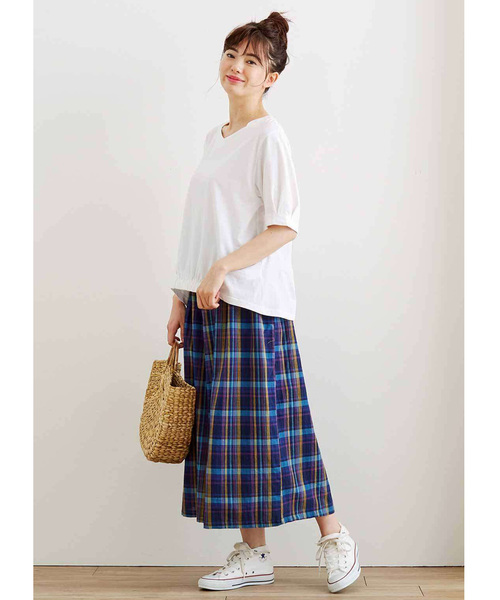 Live in comfort（リブインコンフォート）の「リブ　イン　コンフォート　きちんとブラウス見え！上品シャリ感カットソープルオーバー（Tシャツ/カットソー・レディース・オフホワイト/ピンク/ホワイト×ブラック/ブラック・MEDIUM/X-LARGE/XXX-LARGE/SMALL/LARGE/XX-LARGE）」の8枚目の写真