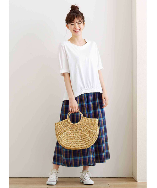 Live in comfort（リブインコンフォート）の「リブ　イン　コンフォート　きちんとブラウス見え！上品シャリ感カットソープルオーバー（Tシャツ/カットソー・レディース・オフホワイト/ピンク/ホワイト×ブラック/ブラック・MEDIUM/X-LARGE/XXX-LARGE/SMALL/LARGE/XX-LARGE）」の9枚目の写真