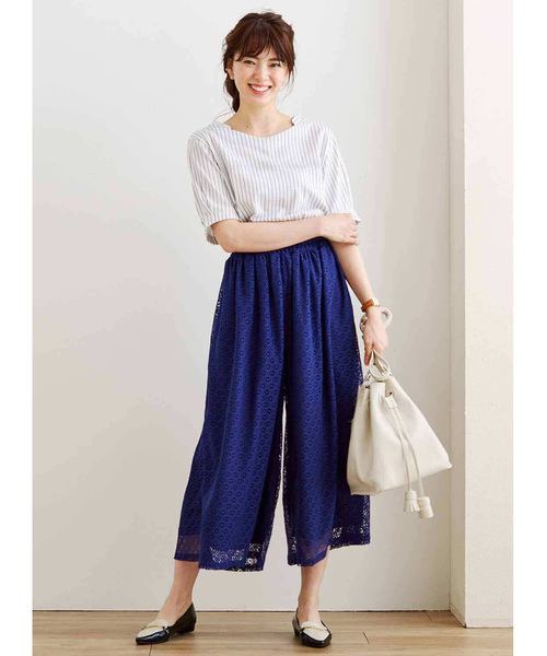 Live in comfort（リブインコンフォート）の「リブ　イン　コンフォート　きちんとブラウス見え！上品シャリ感カットソープルオーバー（Tシャツ/カットソー・レディース・オフホワイト/ピンク/ホワイト×ブラック/ブラック・MEDIUM/X-LARGE/XXX-LARGE/SMALL/LARGE/XX-LARGE）」の12枚目の写真