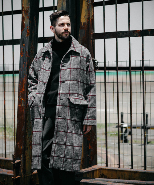 MR.OLIVE（ミスターオリーブ）の「SUPER 100's チェック クロス / ビッグシルエット ボリュームスリーブ ロング コート（ステンカラーコート・メンズ・グレー/ブラウン・SMALL/MEDIUM/LARGE）」の7枚目の写真