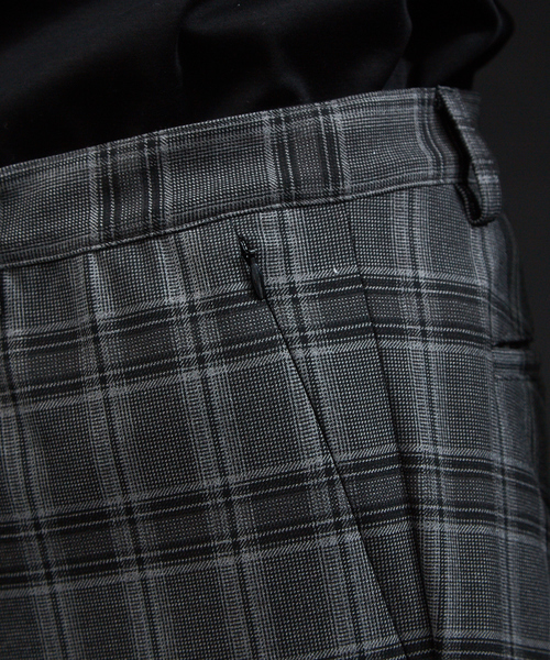 5351 POUR LES HOMMES(ゴーサンゴーイチプールオム)の「コスミカルウォームチェックパンツ(その他パンツ・メンズ・チャコールグレー・44/46/48)」の5枚目の写真