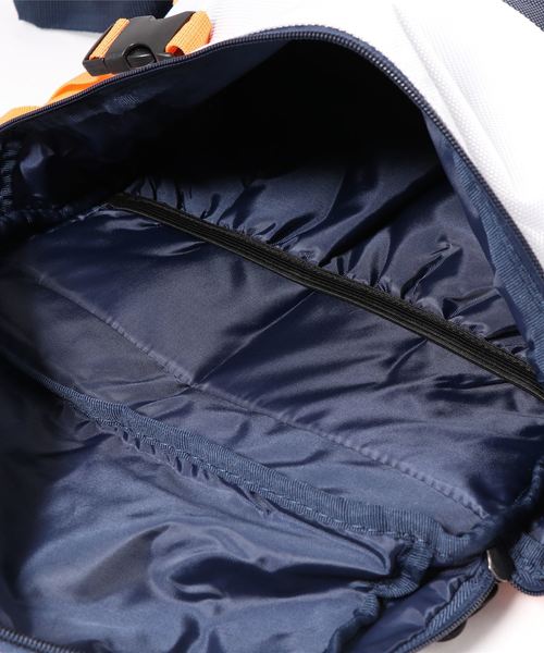 ellesse(エレッセ)の「【ellesse/エレッセ】ボックスバックパック(バックパック/リュック・レディース・ブラック/ホワイト/イエロー/ネイビー・FREE)」の6枚目の写真