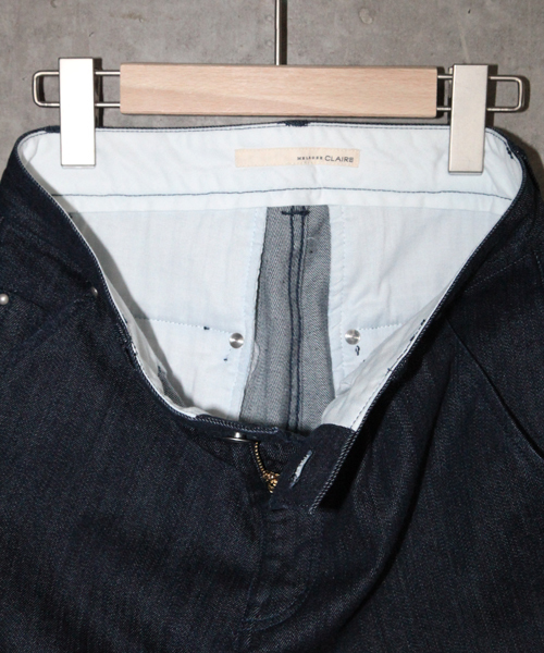 MELROSE claire（メルローズ クレール）の「ストレッチテーパードシルエットデニム（デニムパンツ・レディース・ノンウォッシュ/インディゴブルー・LARGE/SMALL/MEDIUM）」の4枚目の写真