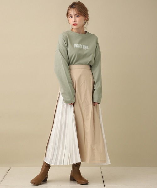 one after another NICE CLAUP（ワンアフターアナザーナイスクラップ）の「アソートロゴロンT（Tシャツ/カットソー・レディース・ブラウン/オフホワイト/カーキ/ベージュ・FREE）」の8枚目の写真