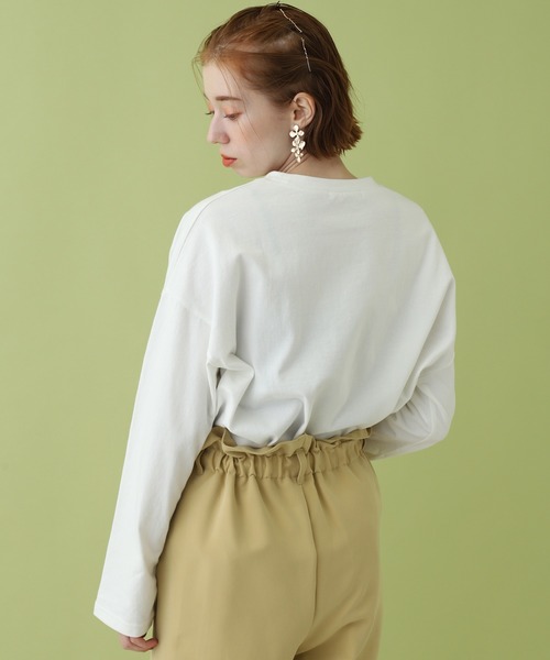 one after another NICE CLAUP（ワンアフターアナザーナイスクラップ）の「アソートロゴロンT（Tシャツ/カットソー・レディース・ブラウン/オフホワイト/カーキ/ベージュ・FREE）」の13枚目の写真